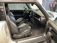 Вид на салон