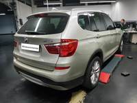 Widok z tyłu po stronie prawej