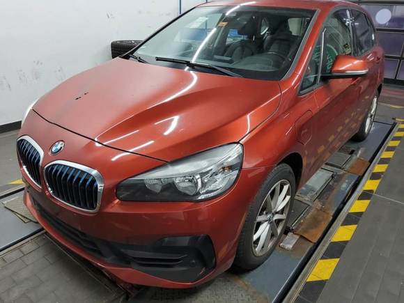 Widok z przodu po stronie lewej