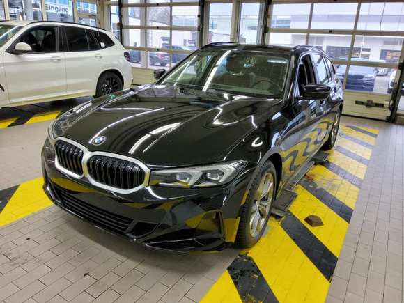 Вид спереди слева