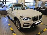 Вид спереди справа