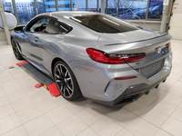 Вид сзади слева