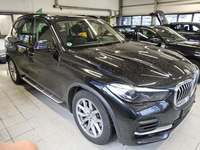 Вид спереди справа