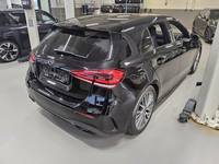 Widok z tyłu po stronie prawej