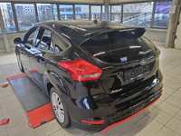 Widok z tyłu po stronie lewej