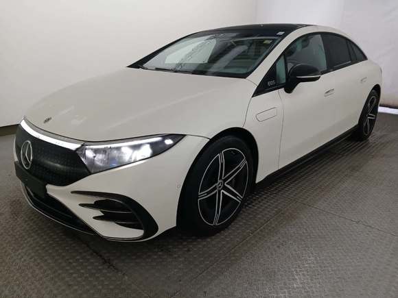 Pogled sprijeda lijevo