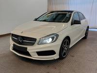 Pogled od napred levo