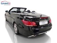 Vedere spate stânga