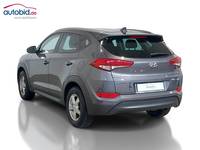 Pogled od pozadi levo