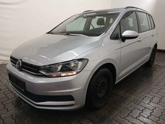 Вид спереди слева