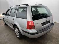 Pogled od pozadi levo