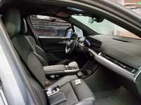 Вид на салон