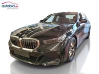 Вид спереди слева