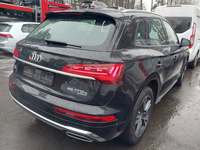 Pogled od pozadi desno