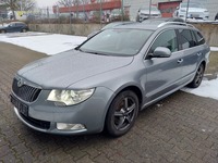 Вид спереди слева