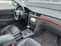 Вид на салон