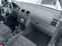 Вид на салон