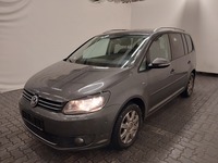 Вид спереди слева