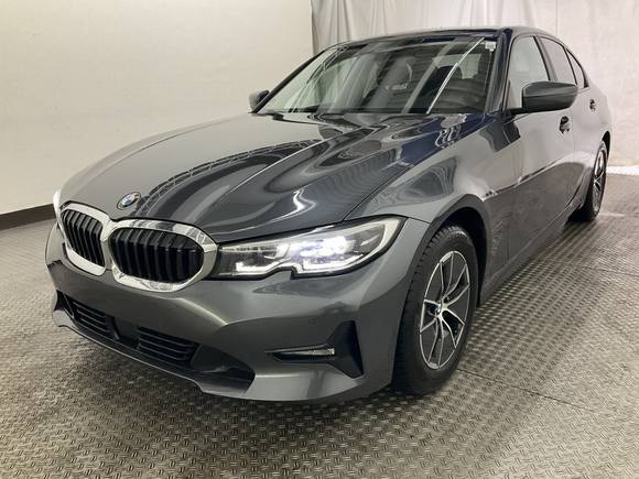 Pogled sprijeda lijevo