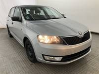 Náhled zpředu zprava