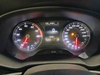 Pohled na přístrojovou desku