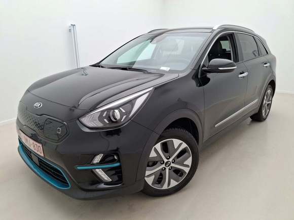 Pogled sprijeda lijevo