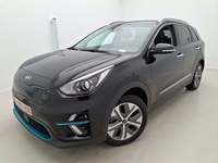 Pogled sprijeda lijevo