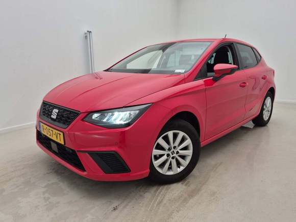 Pogled sprijeda lijevo