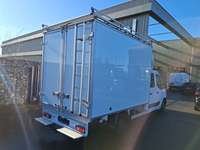 Vaade tagant paremalt