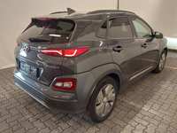 Вид сзади справа