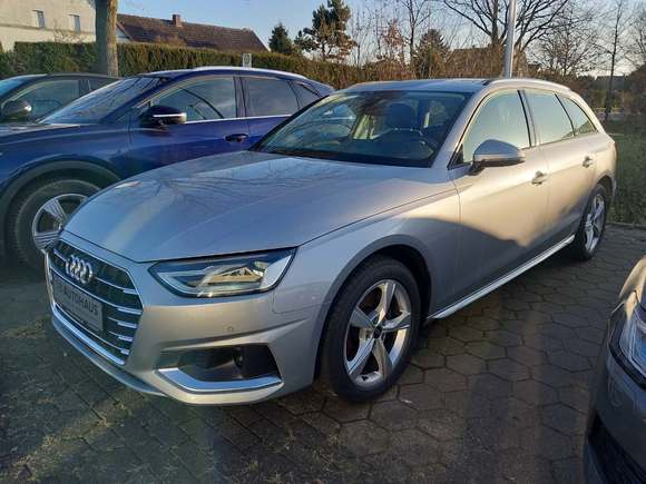 Pogled od napred levo