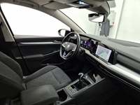 Вид на салон