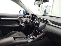 Вид на салон