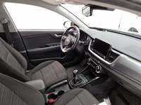 Вид на салон