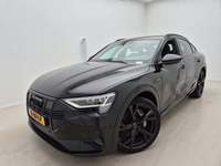 Вид спереди слева