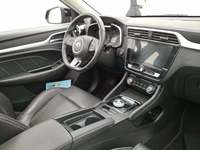 Вид на салон