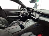 Вид на салон