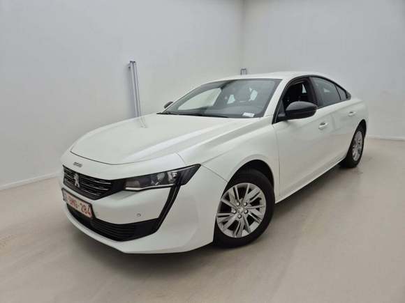 Вид спереди слева