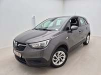 Вид спереди слева