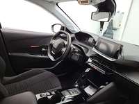 Вид на салон