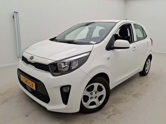 Вид спереди слева