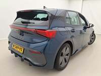 Вид сзади справа