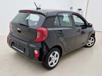 Вид сзади справа