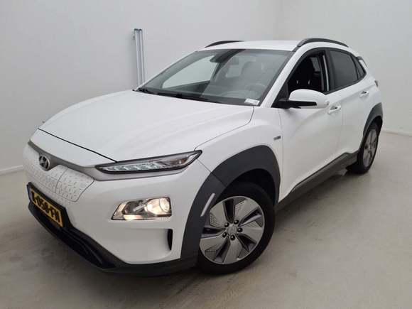 Вид спереди слева