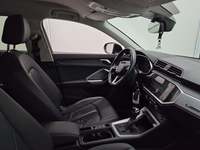 Вид на салон