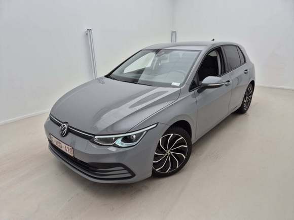 Вид спереди слева