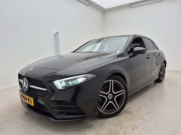 Вид спереди слева