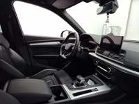 Вид на салон