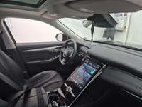 Вид на салон