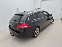 Вид сзади справа